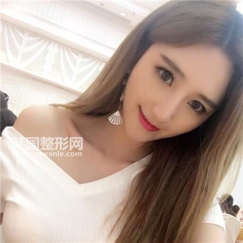 <a href='/tag_lapi2.html'>拉皮</a><a href='/tag_chuzhou14.html'>除皺</a>適合哪個年齡段的人？