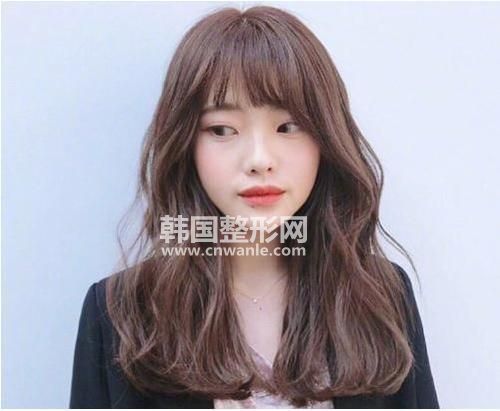 激光<a href='/tag_tuomao16.html'>脫毛</a>和冰點(diǎn)脫毛哪個效果好？