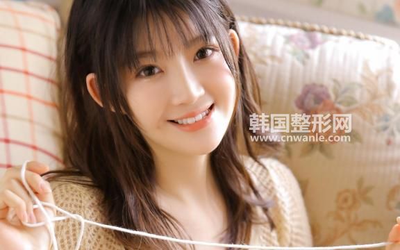 彩光<a href='/tag_nenfu2.html'>嫩膚</a>與光子嫩膚的對比有哪些區(qū)別和優(yōu)勢