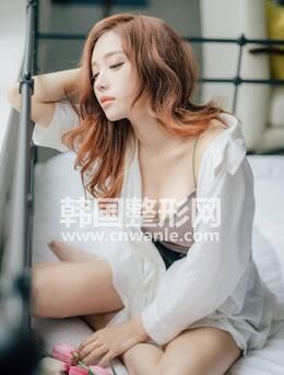 <a href='/tag_jiati95.html'>假體</a><a href='/tag_fengxiongshoushu6.html'>豐胸手術(shù)</a>有什么危險(xiǎn)？