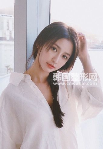 美容院做仿真<a href='/tag_wenmei4.html'>紋眉</a>大概多少錢？