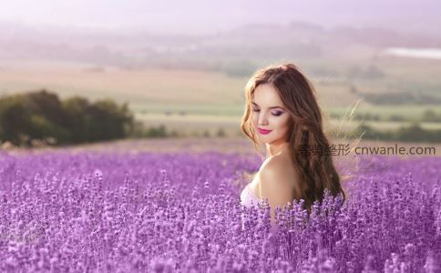 玻尿酸注射豐耳垂的副作用：術(shù)后會(huì)發(fā)紅、注射點(diǎn)感染