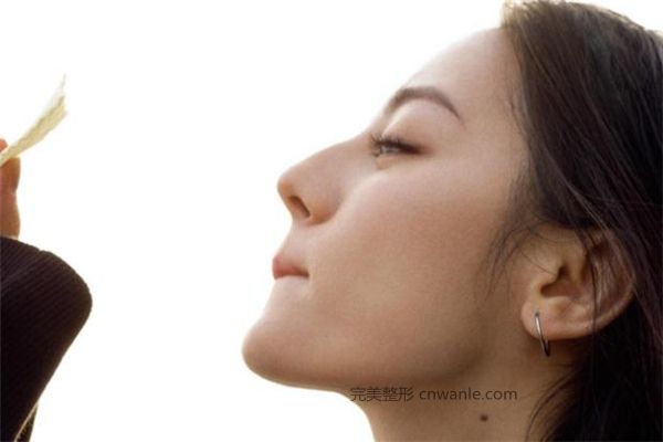 玻尿酸豐耳垂多久見(jiàn)效 玻尿酸豐耳垂會(huì)被吸收嗎