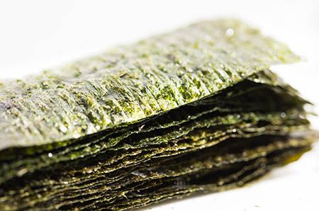  施爾美<a href='/tag_geshuangyanpi41.html'>割雙眼皮</a>跟開眼角可以同時(shí)做嗎？效果好不好？
